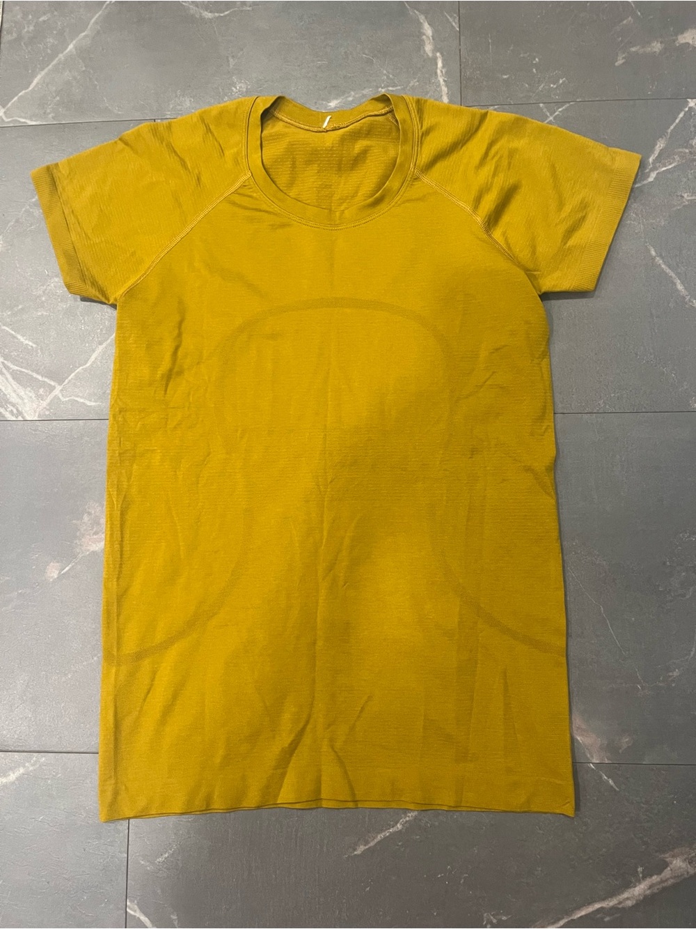 lululemon athletica Swiftly Gold SpiceShort Sleeve Tee